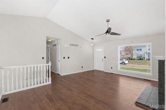 262 Royallsprings Parkway, O'fallon, MO 63368