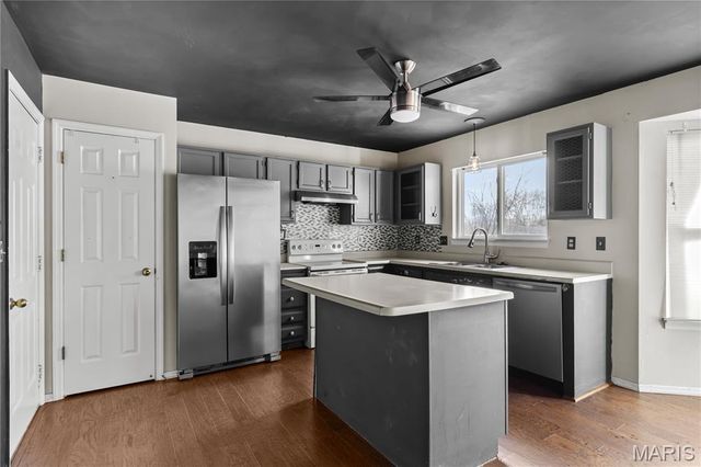 262 Royallsprings Parkway, O'fallon, MO 63368