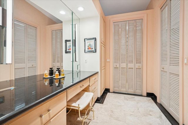 5 Isla Bahia Drive, Fort Lauderdale, FL 33316