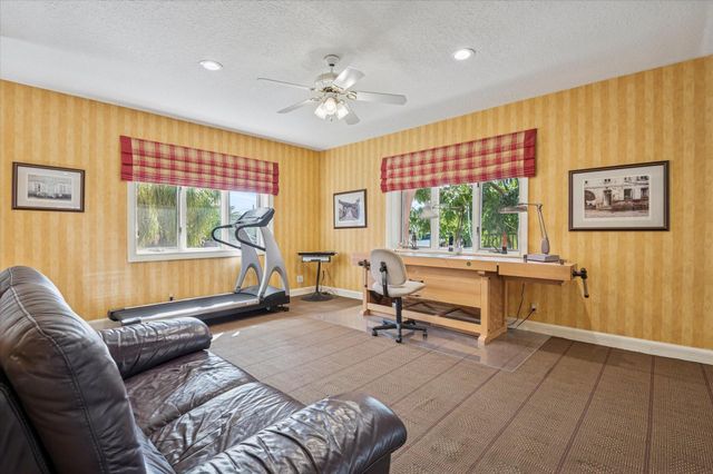 5 Isla Bahia Drive, Fort Lauderdale, FL 33316