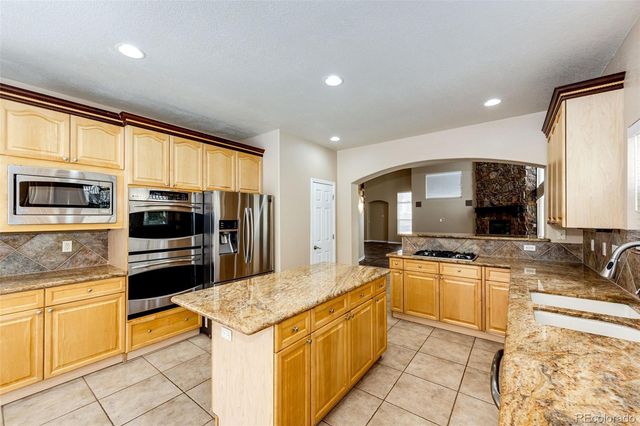19076 E Maplewood Avenue, Aurora, CO 80016