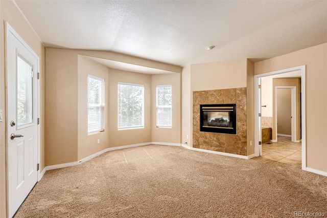 19076 E Maplewood Avenue, Aurora, CO 80016