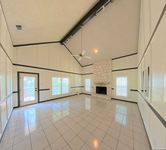 17818 WINTER HL, San Antonio, TX 78258