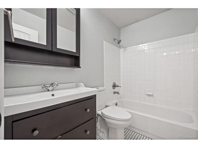2644 Cove Creek Ct, Highlands Ranch, CO 80129