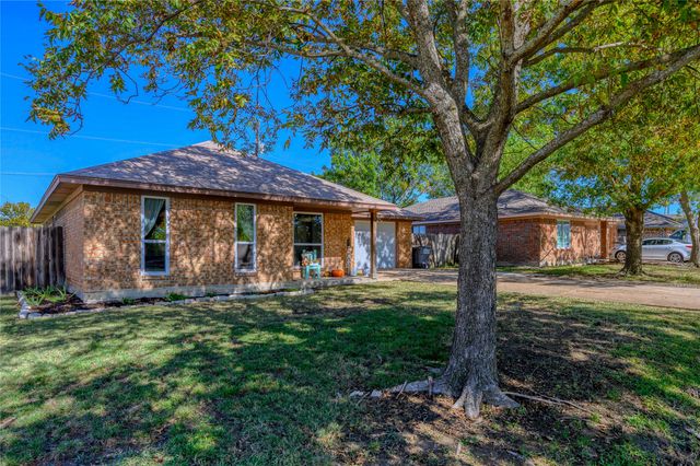 410 E Hazelwood Street, Princeton, TX 75407