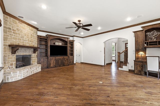 304 Boonesville Bend, Argyle, TX 76226