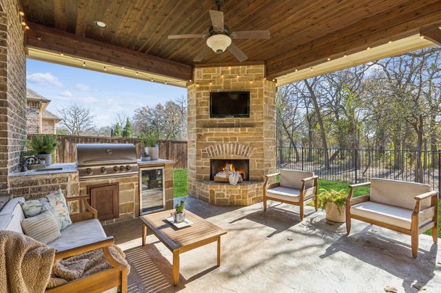 304 Boonesville Bend, Argyle, TX 76226