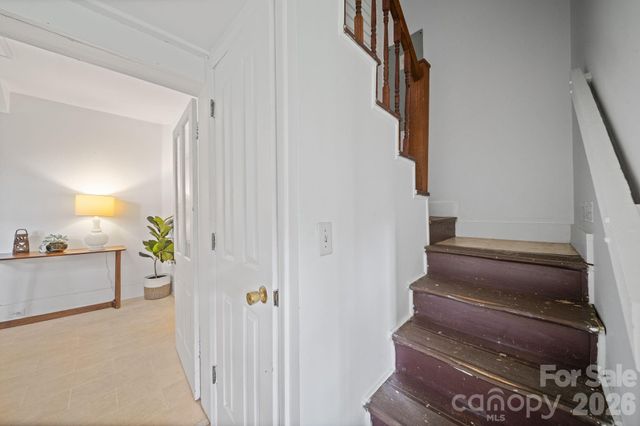 250 Justice Ridge Road, Candler, NC 28715