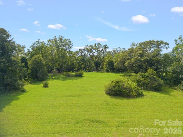 250 Justice Ridge Road, Candler, NC 28715