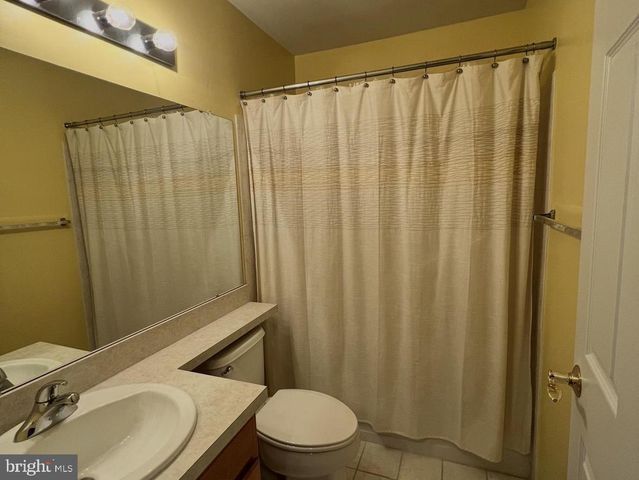 1830 NATHAN DR, Cinnaminson, NJ 08077