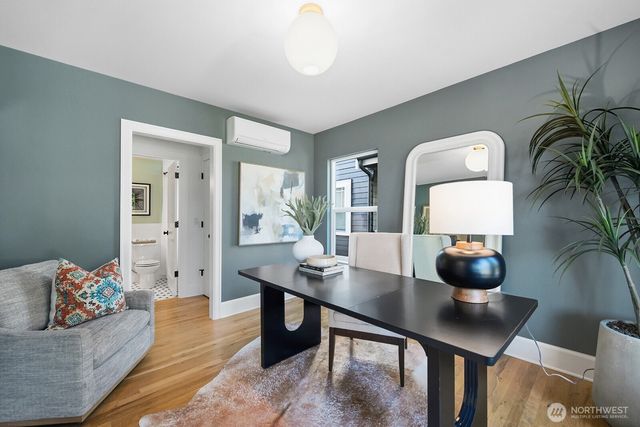 7511 41st Avenue NE, Seattle, WA 98115