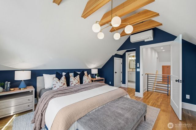 7511 41st Avenue NE, Seattle, WA 98115