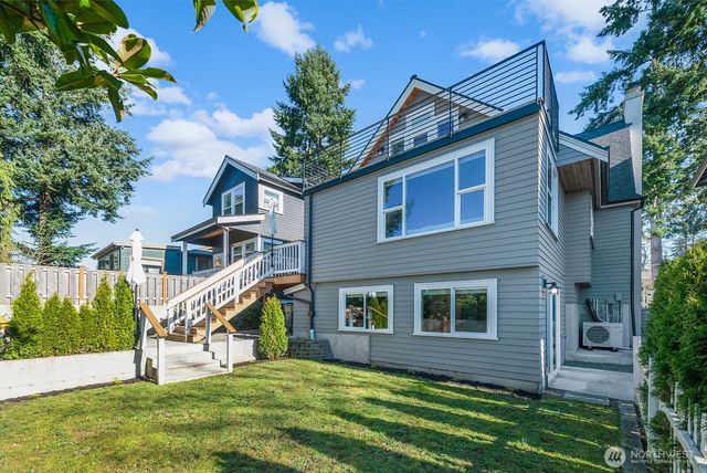 7511 41st Avenue NE, Seattle, WA 98115