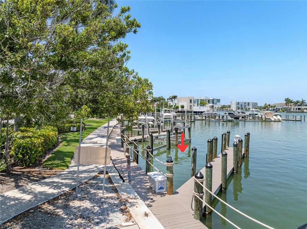 4090 Gulf Shore BLVD N, NAPLES, FL 34103 — photo 2