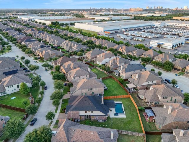 817 Winehart Street, Lewisville, TX 75056