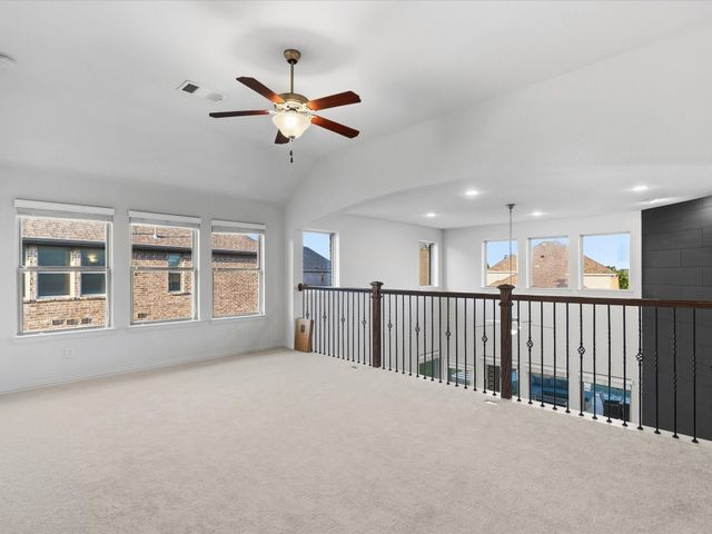 817 Winehart Street, Lewisville, TX 75056
