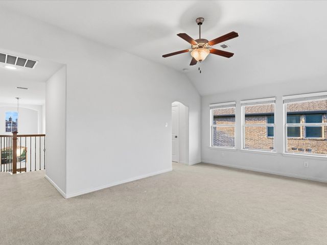817 Winehart Street, Lewisville, TX 75056
