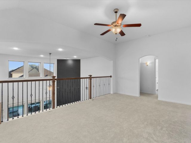 817 Winehart Street, Lewisville, TX 75056