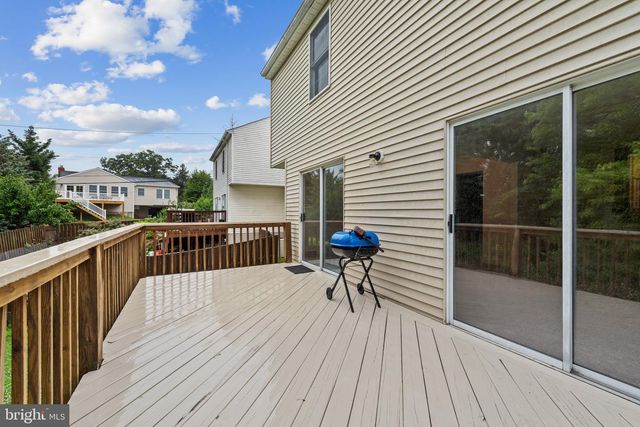 2001 VISTA LN, Lutherville Timonium, MD 21093