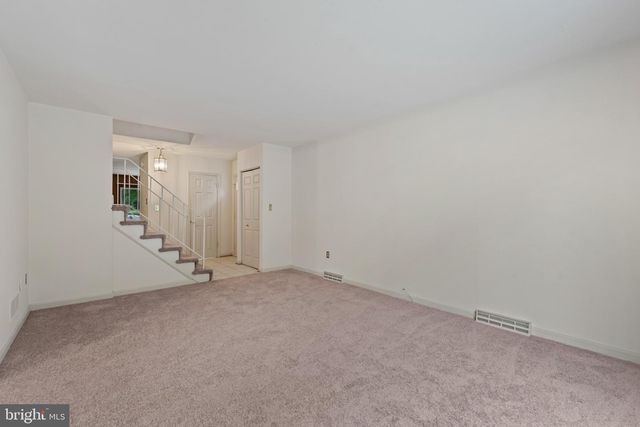 2001 VISTA LN, Lutherville Timonium, MD 21093