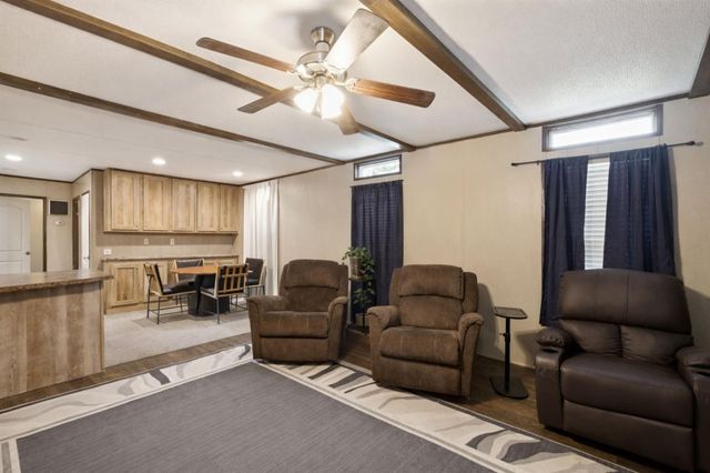 191 County Road 3376, Cleveland, TX 77327