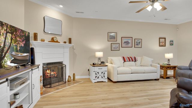 118 Santana Drive, Athens, AL 35611