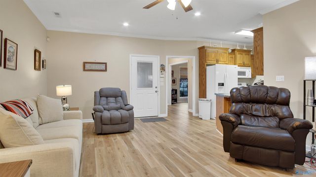 118 Santana Drive, Athens, AL 35611