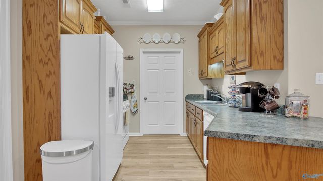 118 Santana Drive, Athens, AL 35611