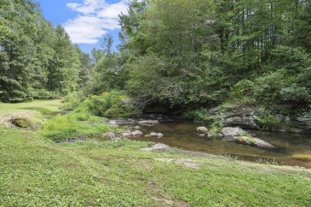 530 Burleson Road, Ellijay, GA 30536