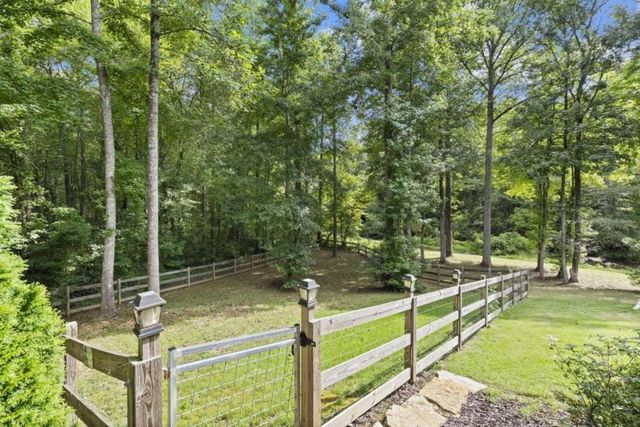 530 Burleson Road, Ellijay, GA 30536