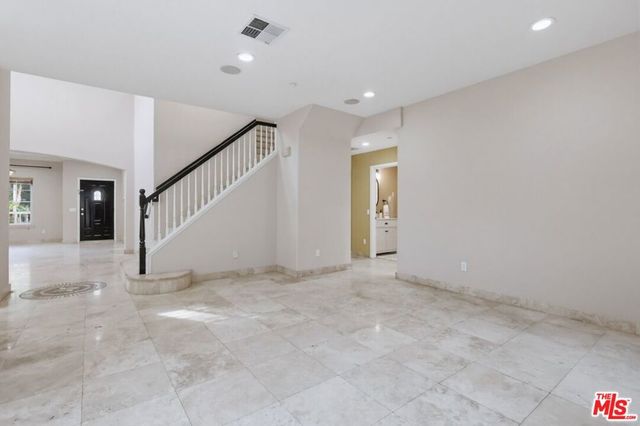 5187 Knollwood Way, Woodland Hills, CA 91364