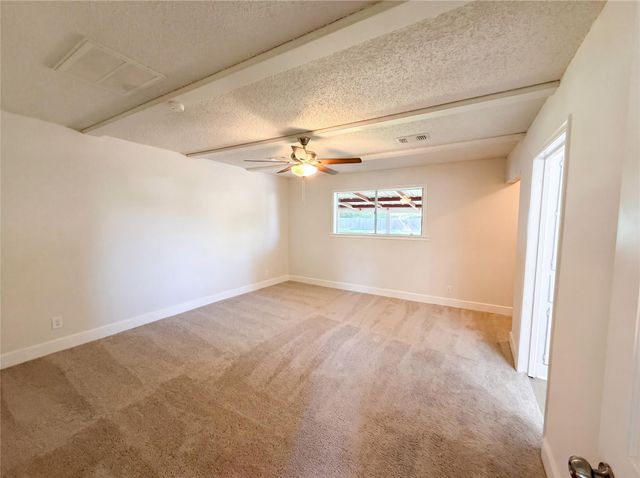 5917 Raza Road, Pearland, TX 77584