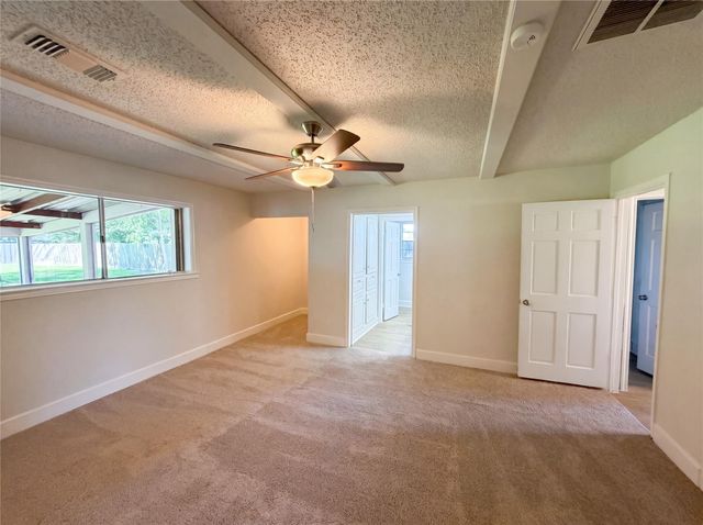 5917 Raza Road, Pearland, TX 77584