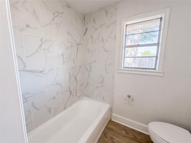 5917 Raza Road, Pearland, TX 77584