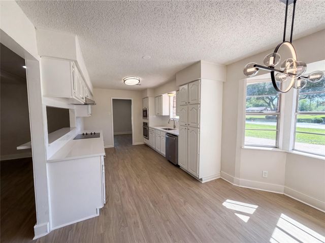 5917 Raza Road, Pearland, TX 77584