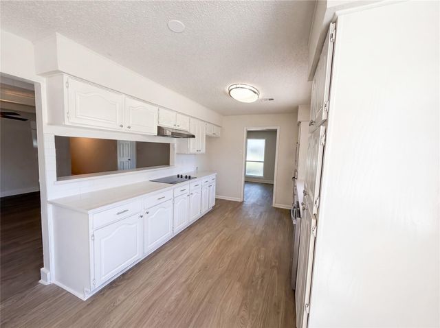 5917 Raza Road, Pearland, TX 77584