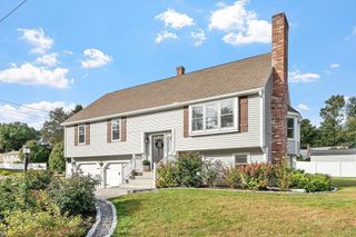 109 Weathervane Dr, Leominster, MA 01453