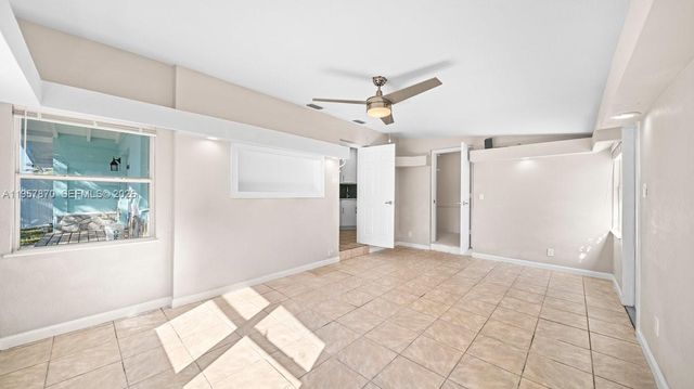 170 Poinsettia CIR NE, Port Charlotte, FL 33952