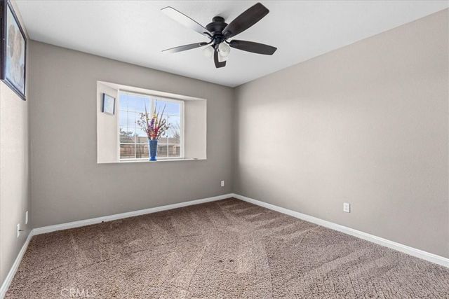 19251 Vine Street, Hesperia, CA 92345