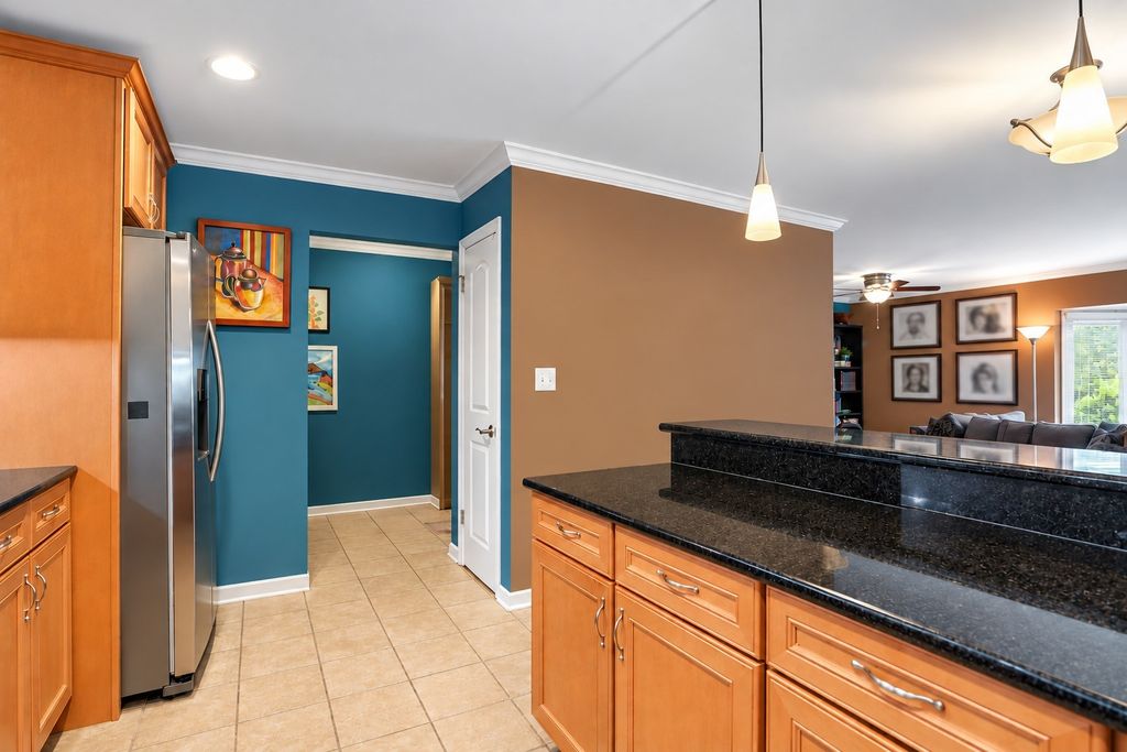201 Thames Parkway 3A, Park Ridge, IL 60068 — photo 4