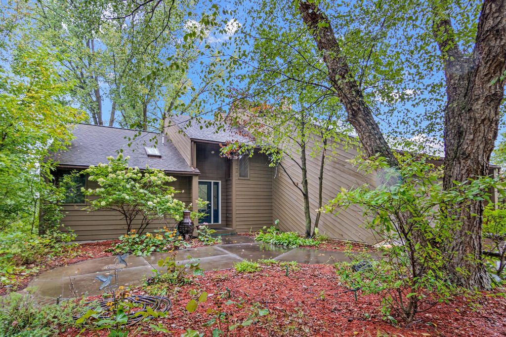10120 Manning Avenue N, Stillwater, MN 55082 — exterior