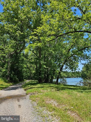 BETHANY LANE, Charles Town, WV 25414