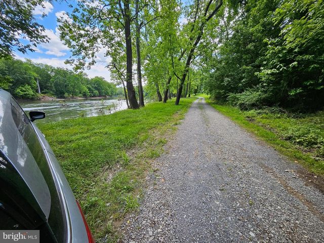 BETHANY LANE, Charles Town, WV 25414