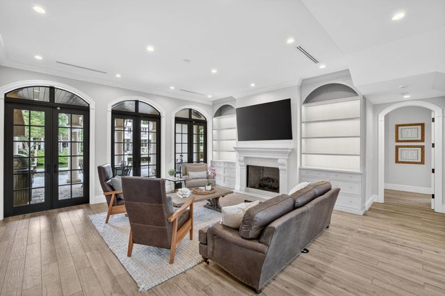 2425 Delmar Place, Fort Lauderdale, FL 33301