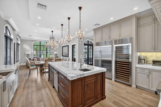 2425 Delmar Place, Fort Lauderdale, FL 33301