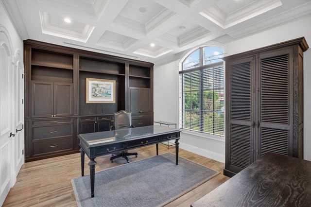 2425 Delmar Place, Fort Lauderdale, FL 33301