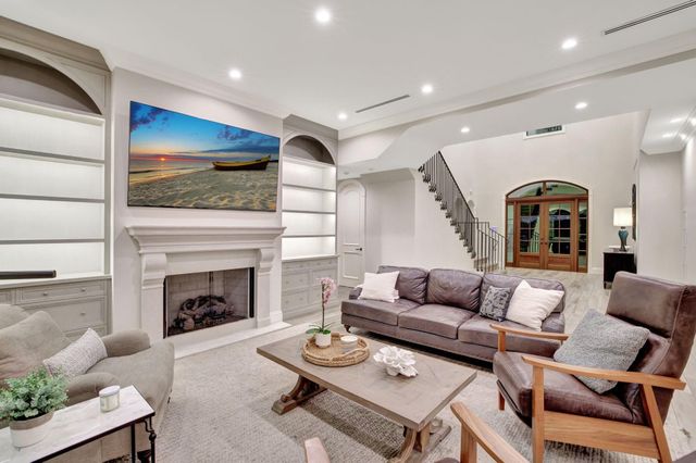 2425 Delmar Place, Fort Lauderdale, FL 33301