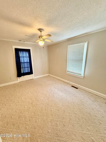 4146 East Pine Street, Farmville, NC 27828