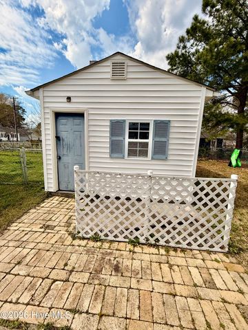 4146 East Pine Street, Farmville, NC 27828