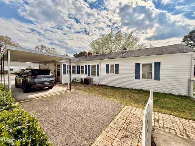 4146 East Pine Street, Farmville, NC 27828